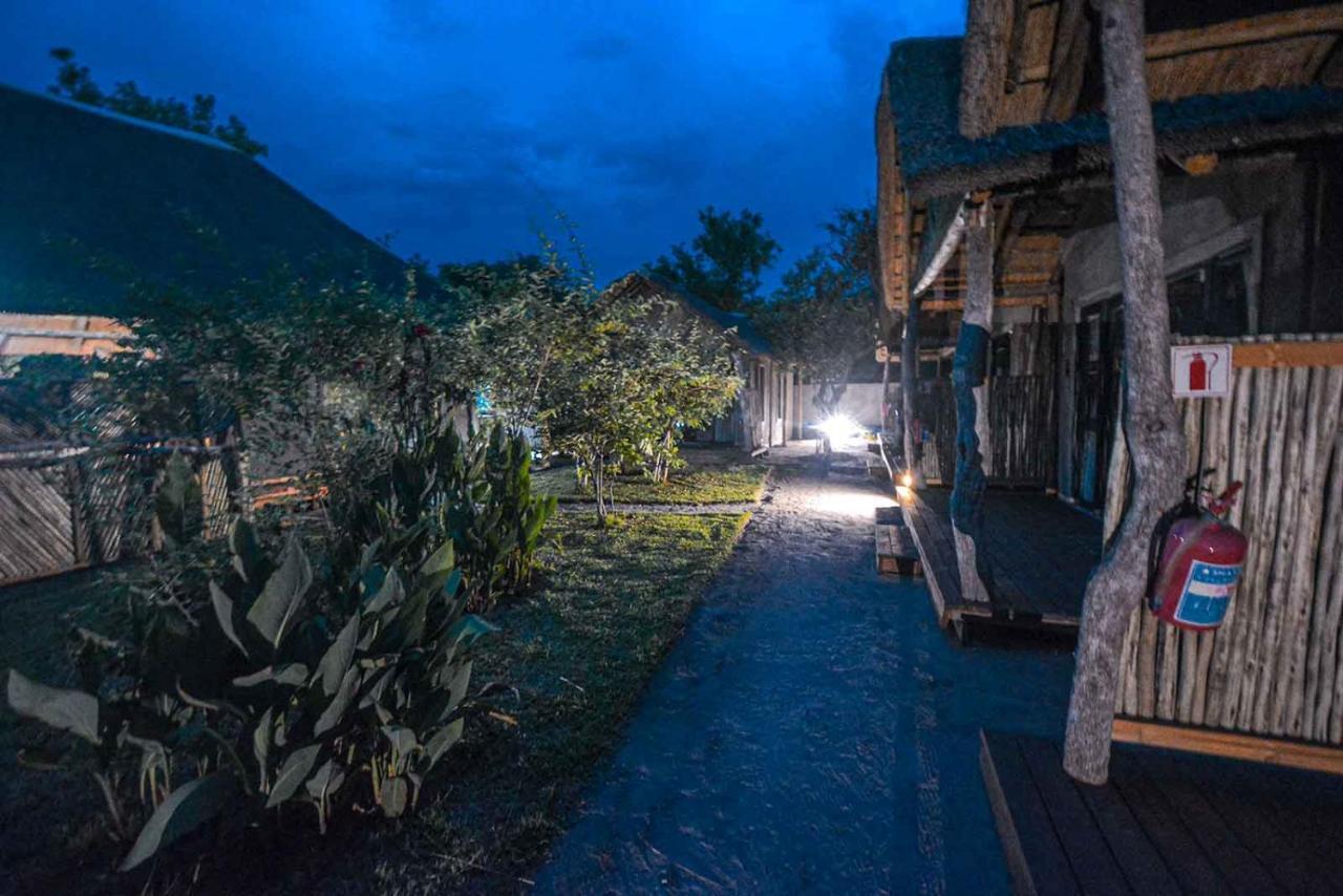 Khwai African Excursions Guest House المظهر الخارجي الصورة