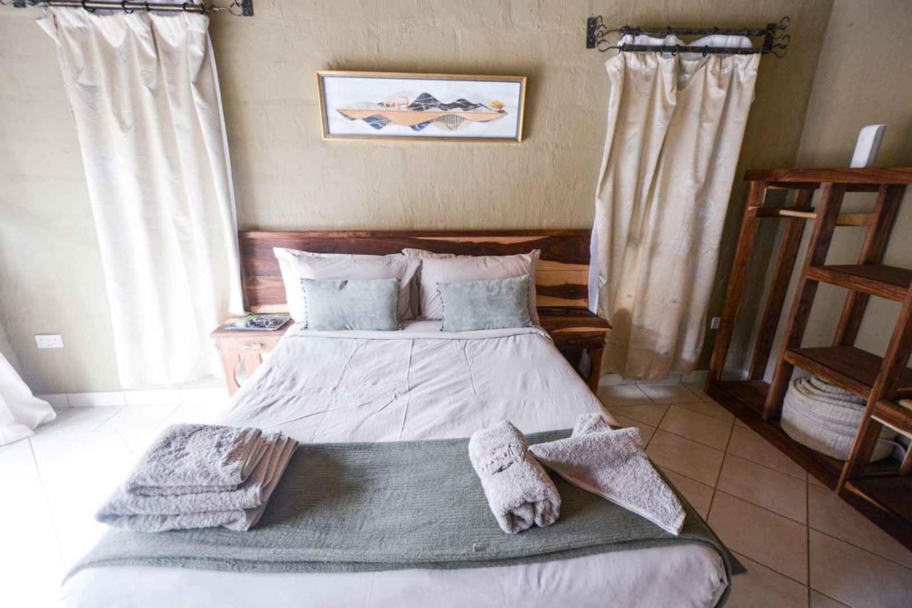 Khwai African Excursions Guest House المظهر الخارجي الصورة